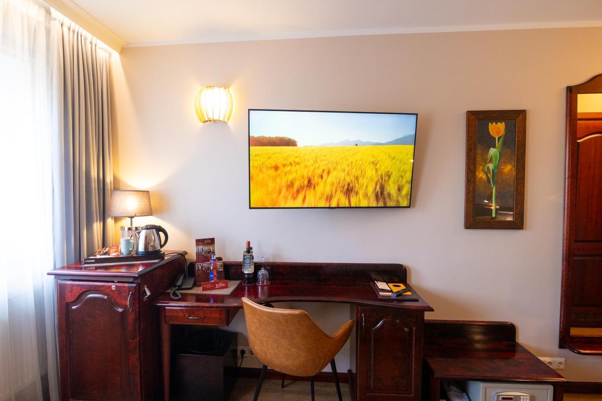 Hotel Legend Пярну Екстер'єр фото