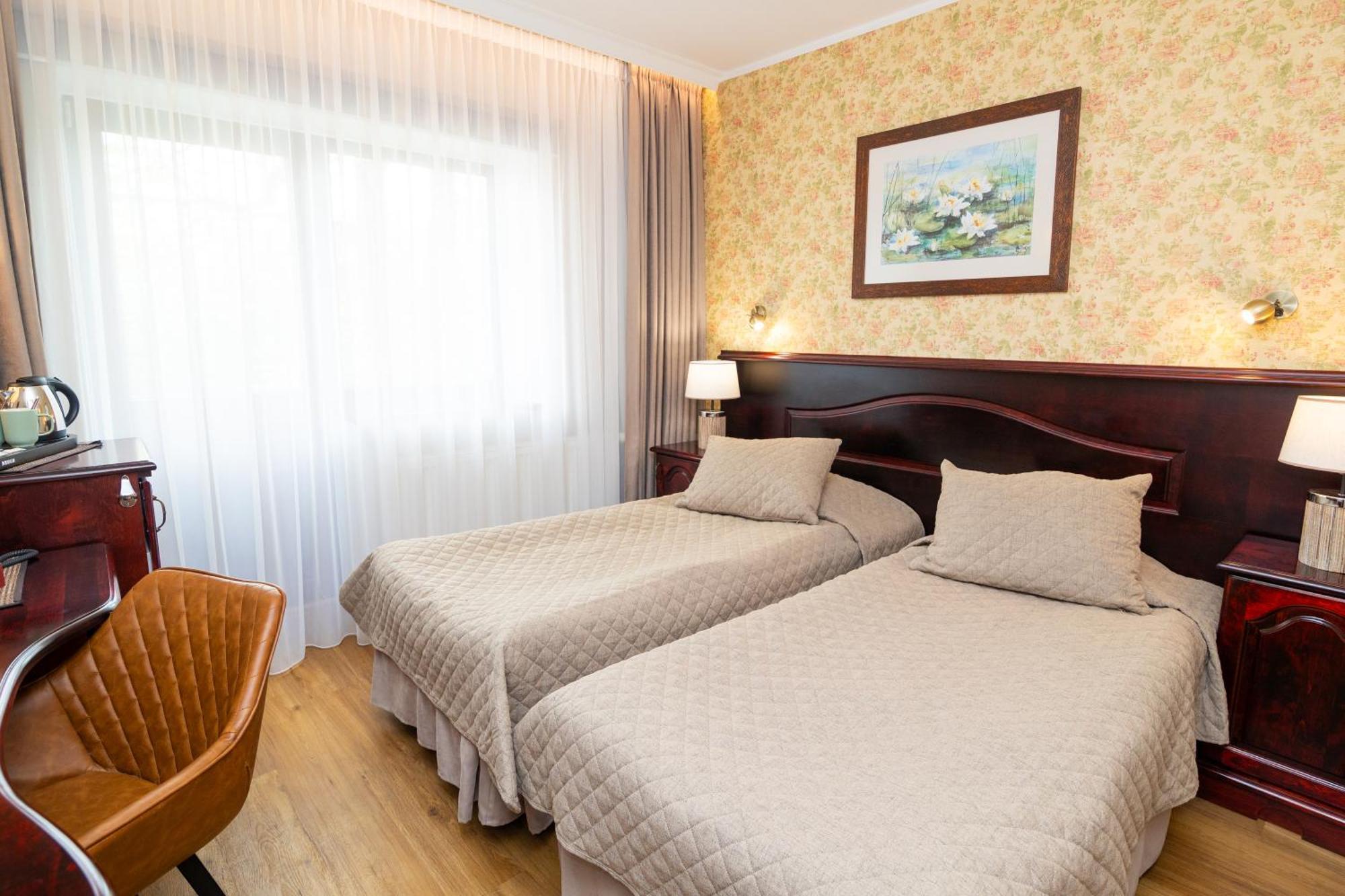 Hotel Legend Пярну Екстер'єр фото