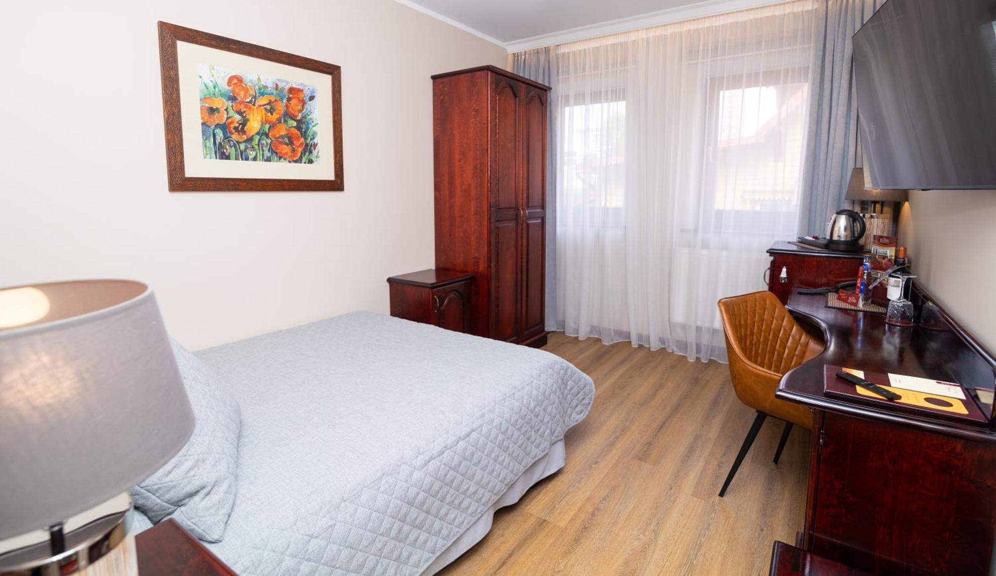 Hotel Legend Пярну Екстер'єр фото