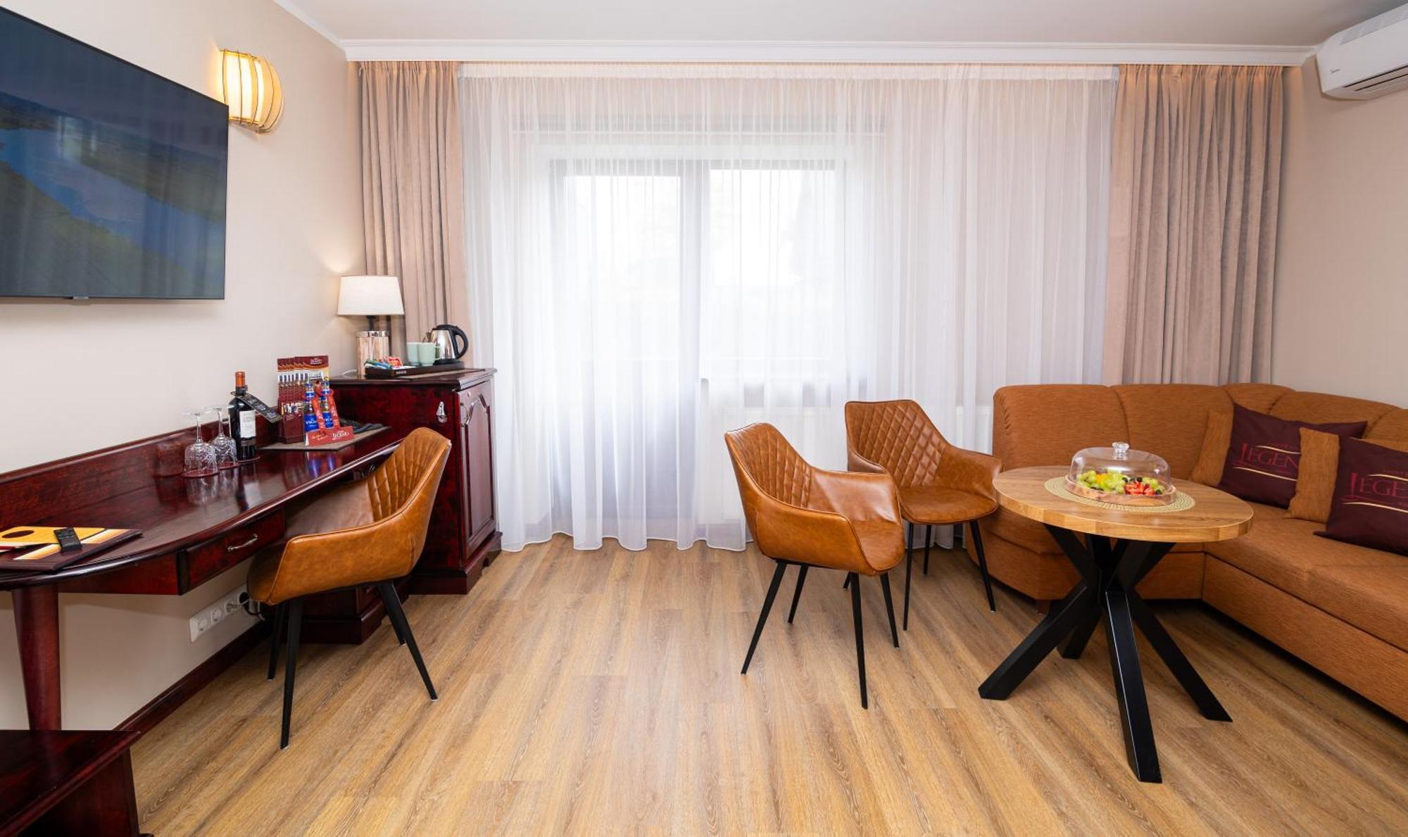Hotel Legend Пярну Екстер'єр фото