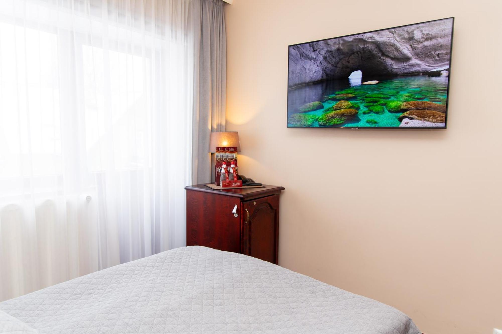 Hotel Legend Пярну Екстер'єр фото